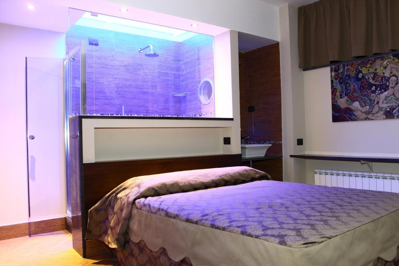 Hotel Kursaal Napoli Ngoại thất bức ảnh