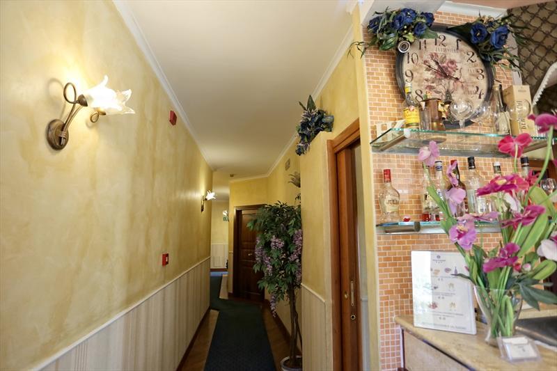 Hotel Kursaal Napoli Ngoại thất bức ảnh