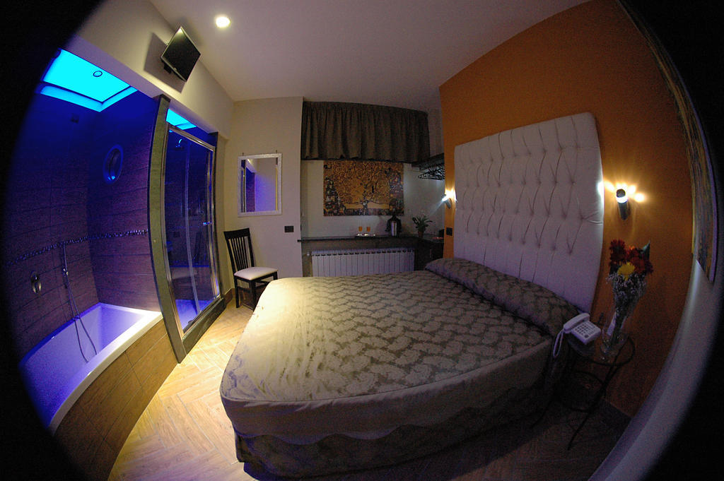 Hotel Kursaal Napoli Ngoại thất bức ảnh